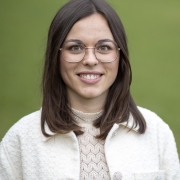 Portraitfoto Theresa Brandstätter